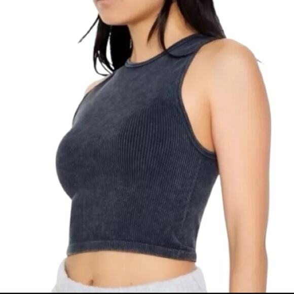 Forever 21 Ribbed Cropped Waffle Knit Muscle Tank Grey Black Size Small - Picture 2 of 11